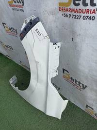 Tapabarro izquierdo Toyota Yaris E 2024 en adelante usado en buen estado - fotografía 2