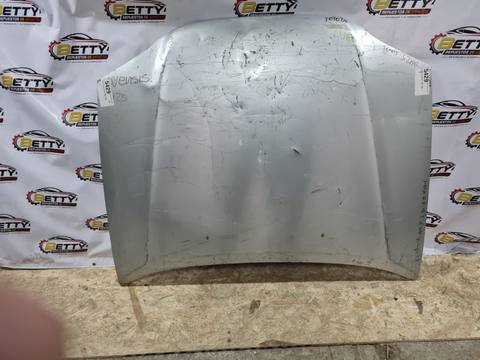 Toyota Avensis 1998, 1999, 2000, 2001, 2002, 2003 y 2004 usado en buen estado